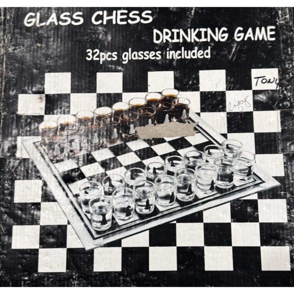 32 pc Glass Chess Set / Drinking Shot Glass Game